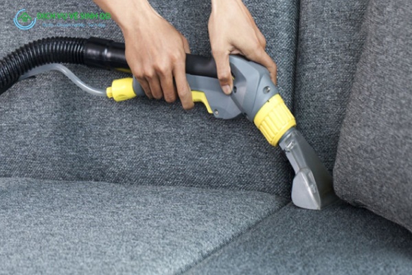 vệ sinh sofa tại nhà